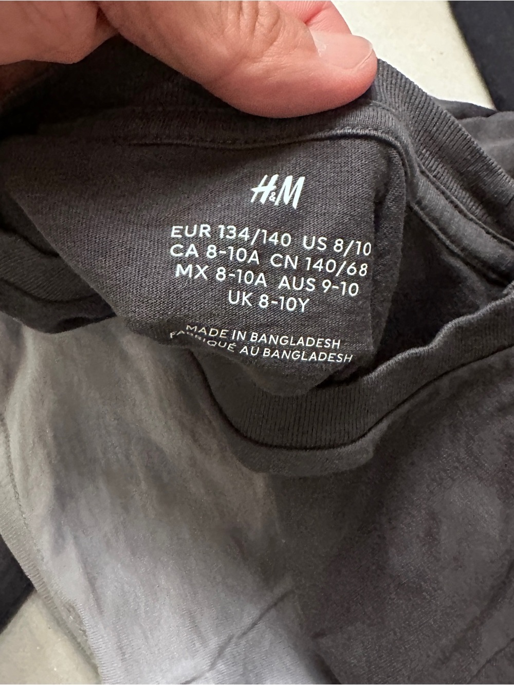 H&M Long Sleeve Crew Neck Tees - Set of 4 - Picture 6 of 6